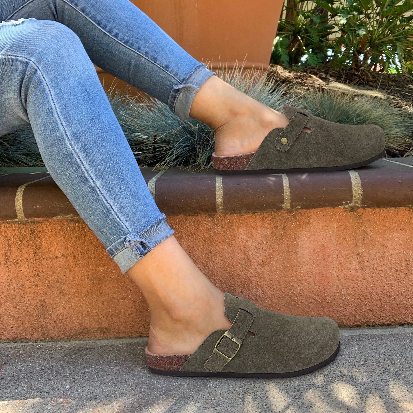 Mules en Daim Comwarm : Confort Chic pour Tous les Jours
