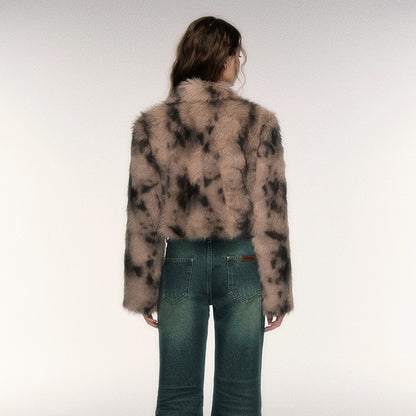 Manteau Court Léopard en Fausse Fourrure avec Boutons en Corne – Style Rétro et Élégant pour Femme